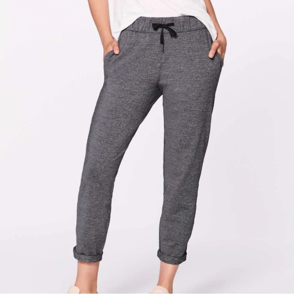 Lululemon On The Fly Pant 28